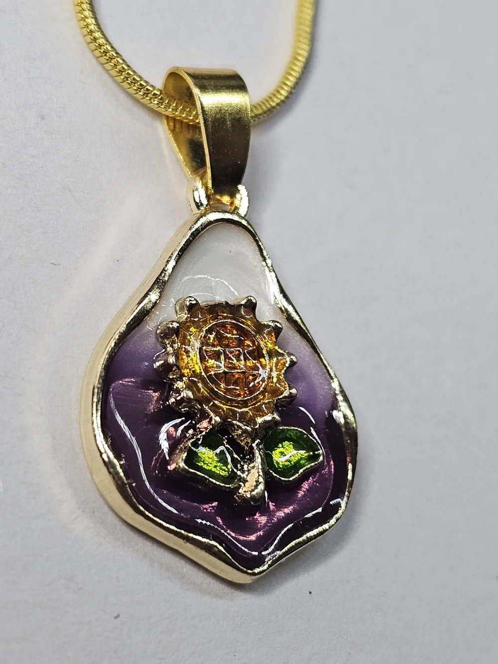 Gold-Trim Purple Floral Pendant Necklace